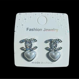 Fashion Jewelry Silver Heart and Crystal Earrings